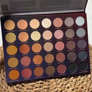 Morphe No Silent Nights Palette 35 XS. NWT